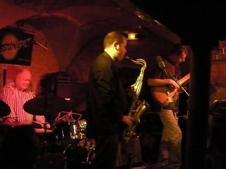 Jérôme Sabagh trio au Sunset Sunside (2) Avril in Paris 2011