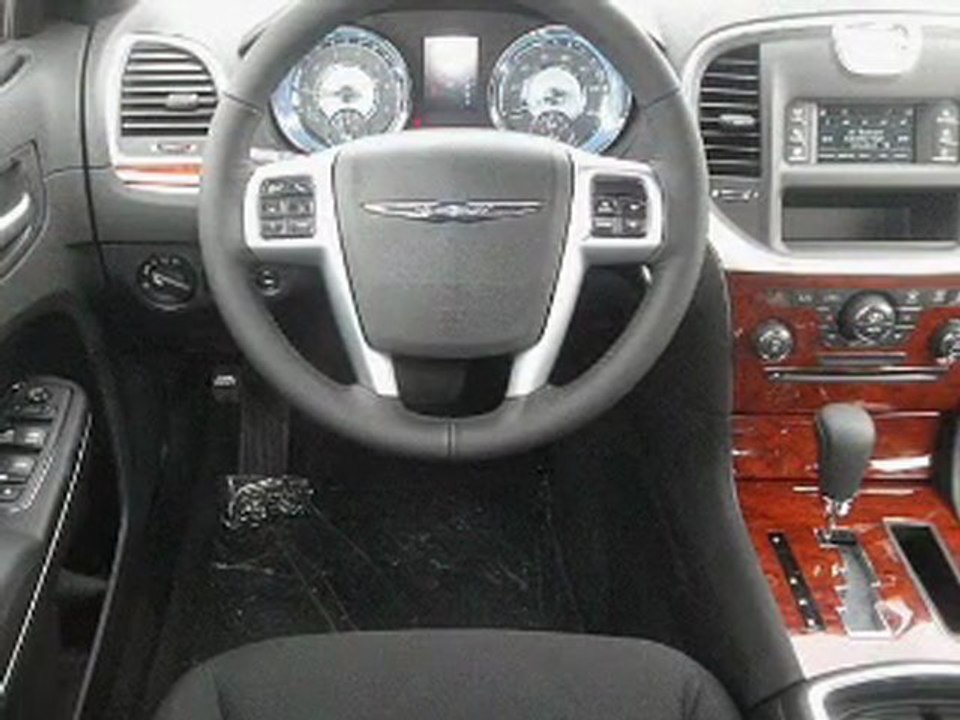 New 2012 Chrysler 300 Chattanooga TN - by EveryCarListed.com