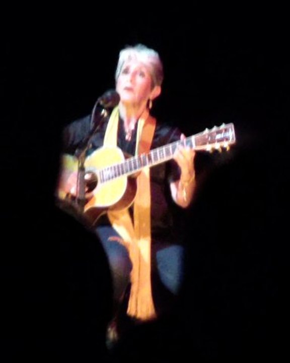 Joan Baez à Troyes le 15 octobre 2011 - The Partisan "Song of the French Partisan"
