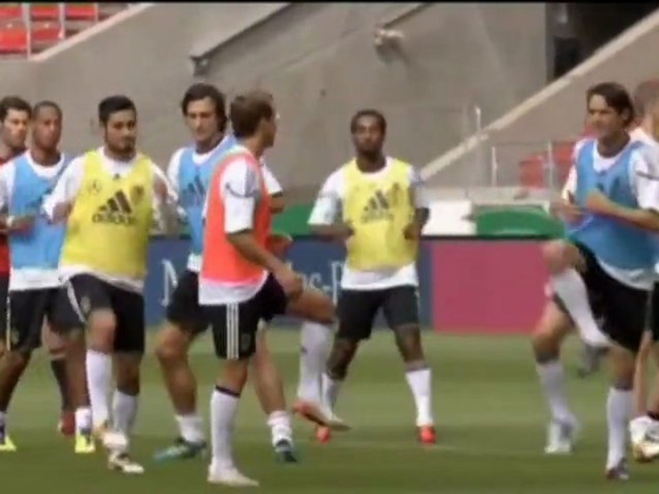 DFB Team selbstbewusst vor dem Holland-Duell