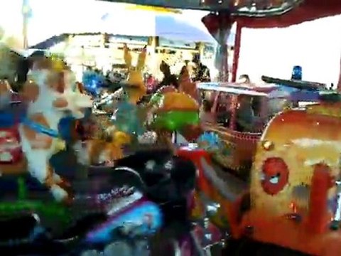 1er tour de manège pour ma pepette