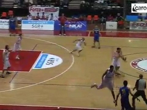 Icaro Sport. Crabs Rimini-Pall. Rovereto 72-68, il servizio