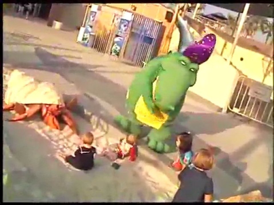 (DVD14) (03)AVENTURA BAJO EL AGUA, ACUARIO