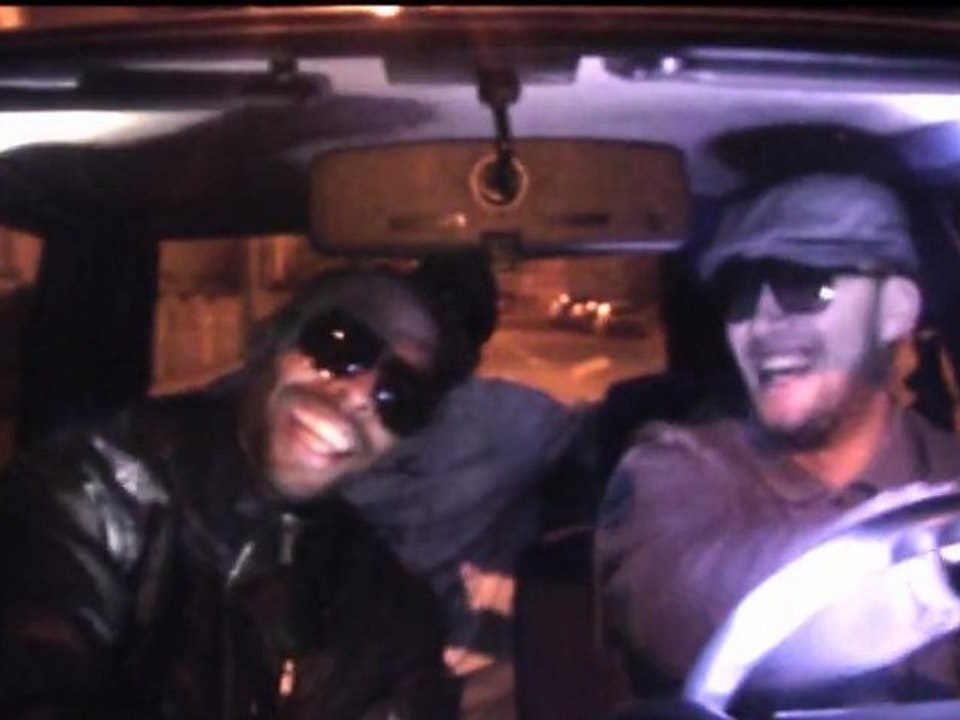 MESS BASS feat. KENNY KEN et MIKBO - BROUILLARD