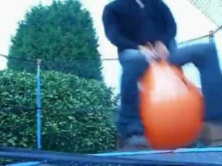 Neil Sweeney -  Ball Tricks!