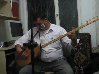 seherde pınardan su alan gelin