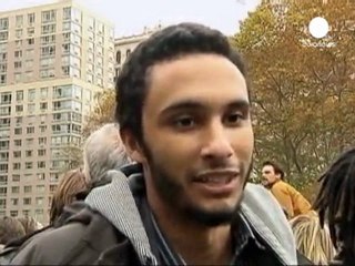 New York: dopo lo sgombero gli indignati riprendono la...