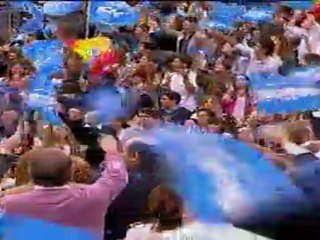 Rajoy en Valencia: Los españoles sienten "pavor" a seguir así