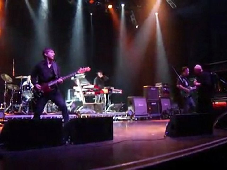 MAGAZINE Shepherd's Bush Empire 2011