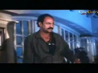Ajnabi Saaya Action Scene