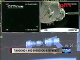 Pulsating UFO zips by Chinese spacecraft Shenzhou-8