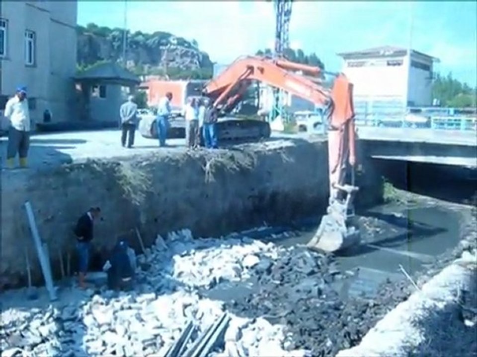 BÜK DERESİ ISLAH ÇALIŞMALARI...