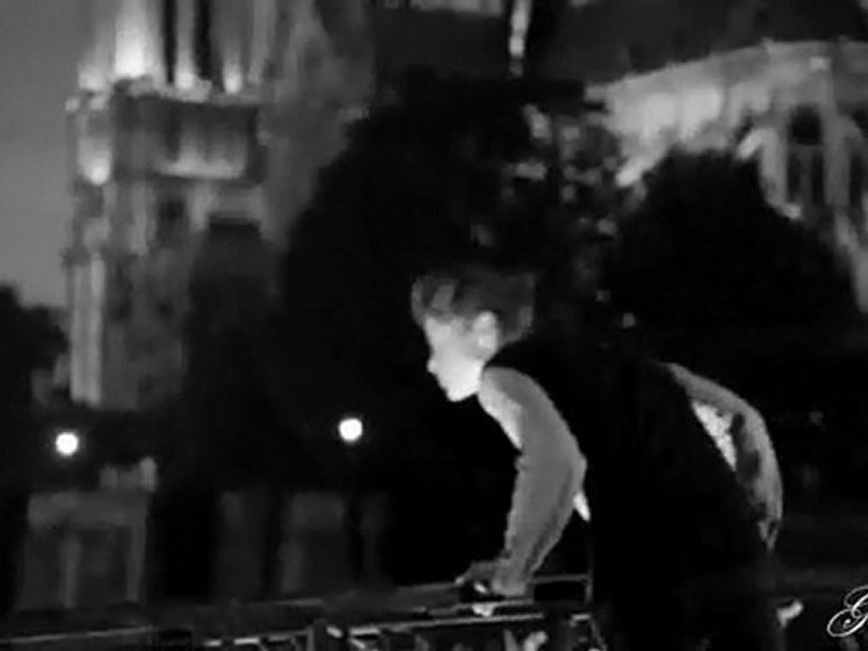 ZAZ  EBLUIE PAR LA NUIT