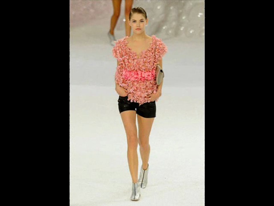 Défilés printemps-été 2012 Paris 1