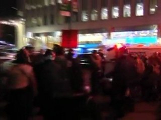 New York clears protesters from park