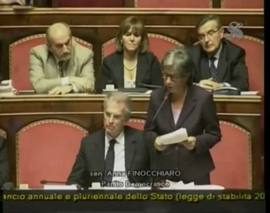 Finocchiaro - Si chiude un ciclo politico (11.11.11)