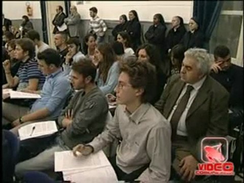 Napoli - Alla Federico II convegno su povertà e disagio (11.11.11)