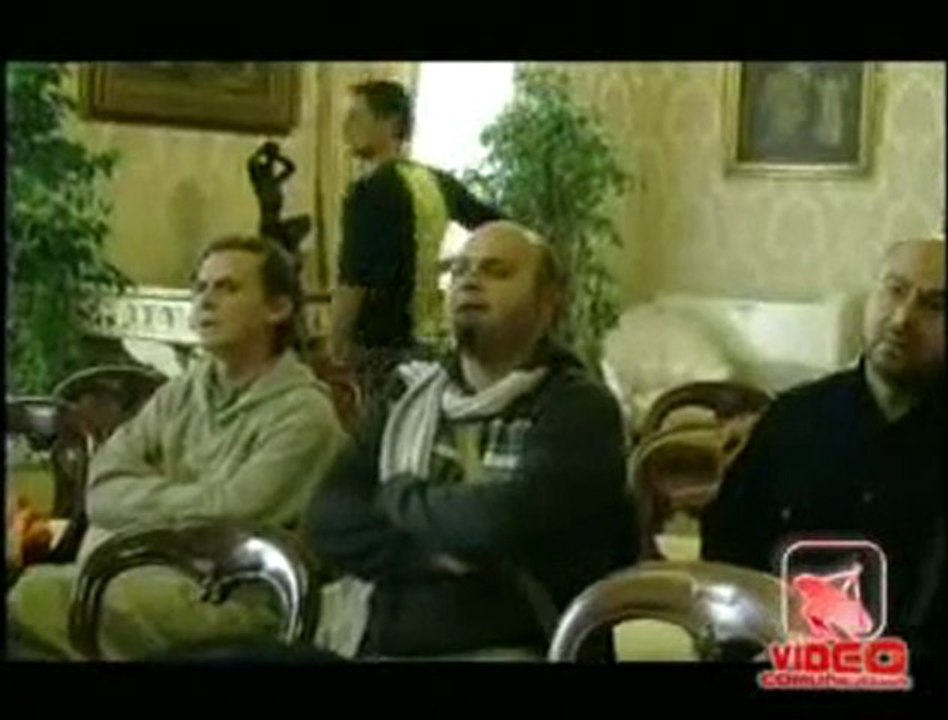 Napoli - Si scrive ZTL si legge Zona a Talento Liberato (11.11.11)