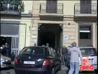 Napoli - Accoltella madre, compagna e sorella (11.11.11)