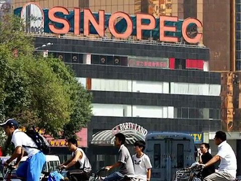 Почему в Казахстане дорожает бензин?