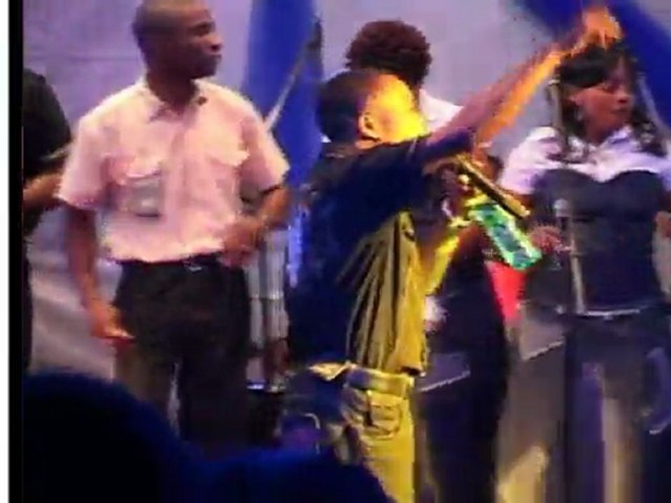 03-20 Zamar concert live in south africa. WWW.HOLLANDAISMAKUKA.COM