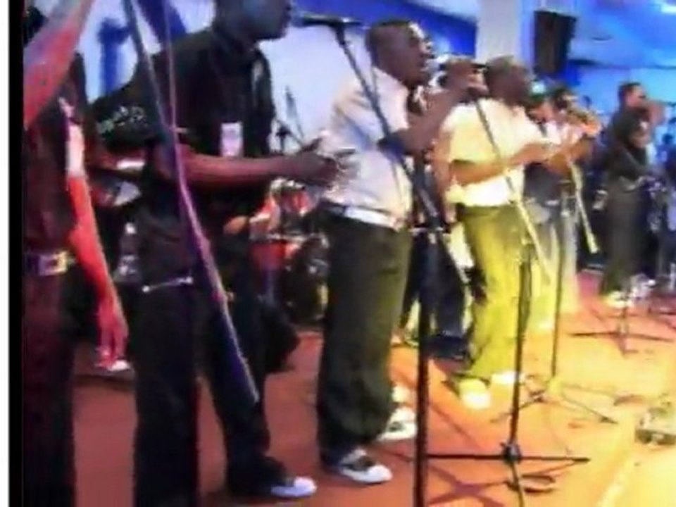 04-20 Zamar concert live in south africa. WWW.HOLLANDAISMAKUKA.COM