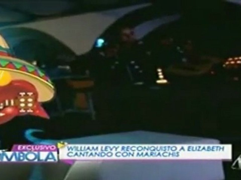 William Levy (@WillyLevy29) cantando con  "El Rey"  || Tombola