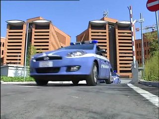 BIMBI SOLI: MADRE DENUNCIATA