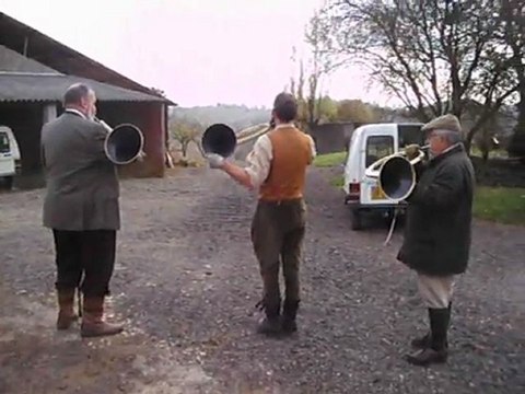 Le Départ pour la chasse à courre au lièvre, dans le Gers