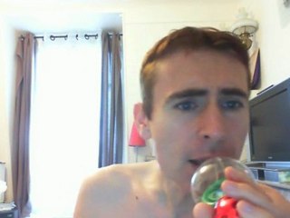 Wiwi égratigne "la promesse cassée"