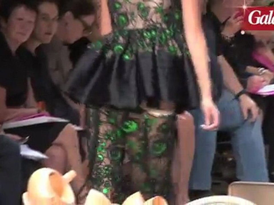 Défilé printemps-été 2012 Manish Arora