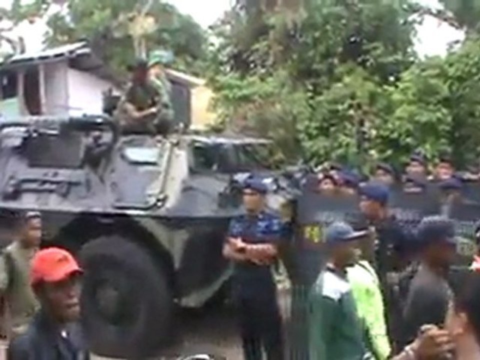 Les Papous d'Indonésie rêvent d'un printemps arabe