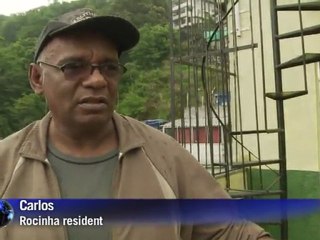 Tourists flock to drug-infested favela