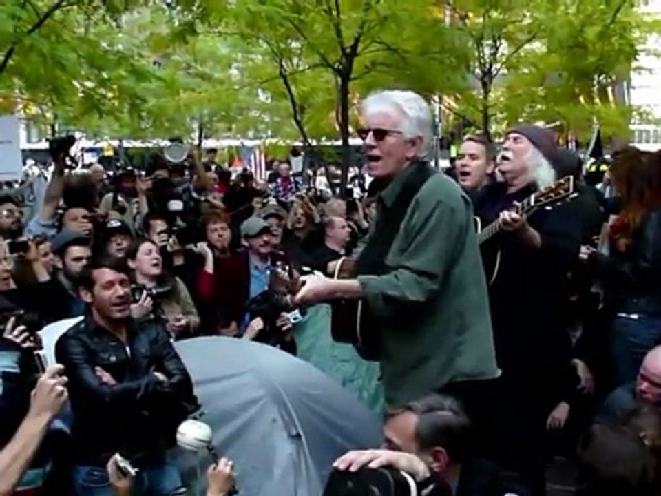 Indignados y con aliento