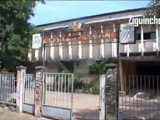 TEST - Ancien Hôtel de Ville de Ziguinchor vu de l'extérieur 15-11-11 (1)