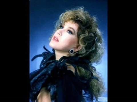 Samime Sanay - Böyle mi Esecekti