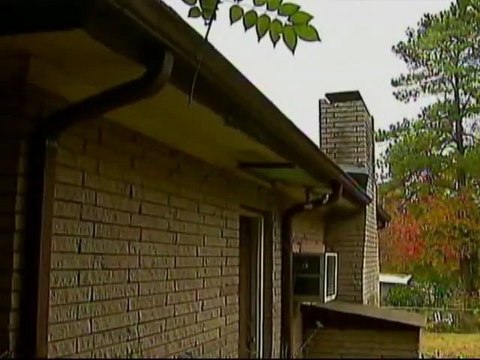 Joven de 16 años queda atrapado por casi 12 horas en una chimenea