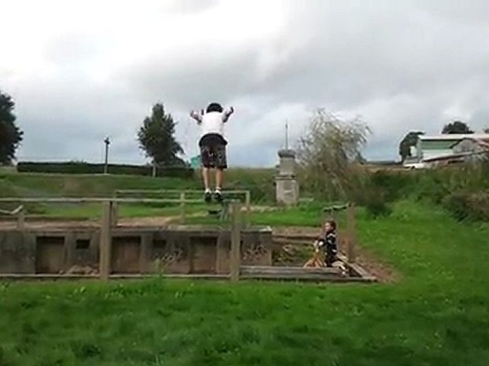 Vidéo0057