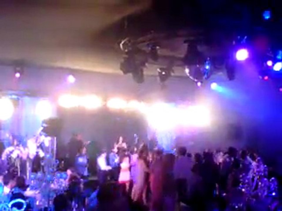 NOAM ORCHESTRE / USHER MANEGE DE SAINT CLOUD 3/7/2011