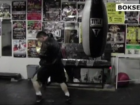 Wolak - Rodriguez II: Trening Wściekłego Byka - walka z cieniem