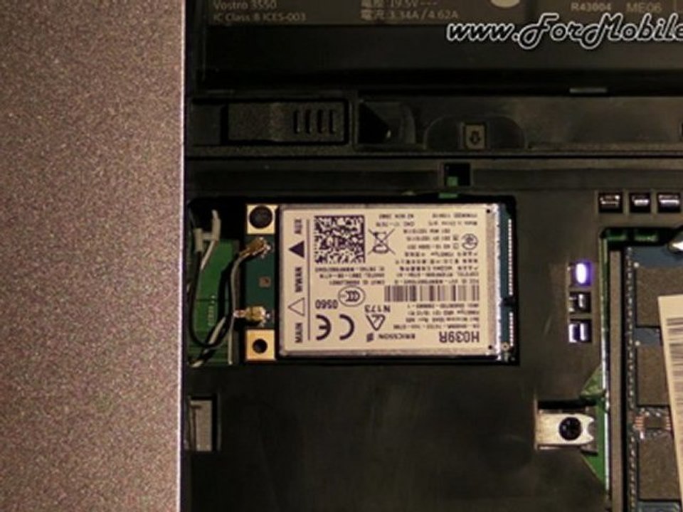 Dell Vostro 3550 - Come sostituire scheda WWAN e SIM