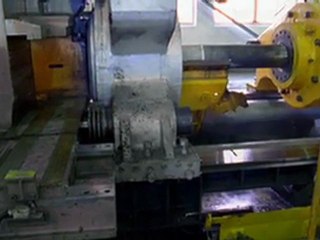 Must Watch - The Apple's new MacBook Pro. Huge UNIBODY