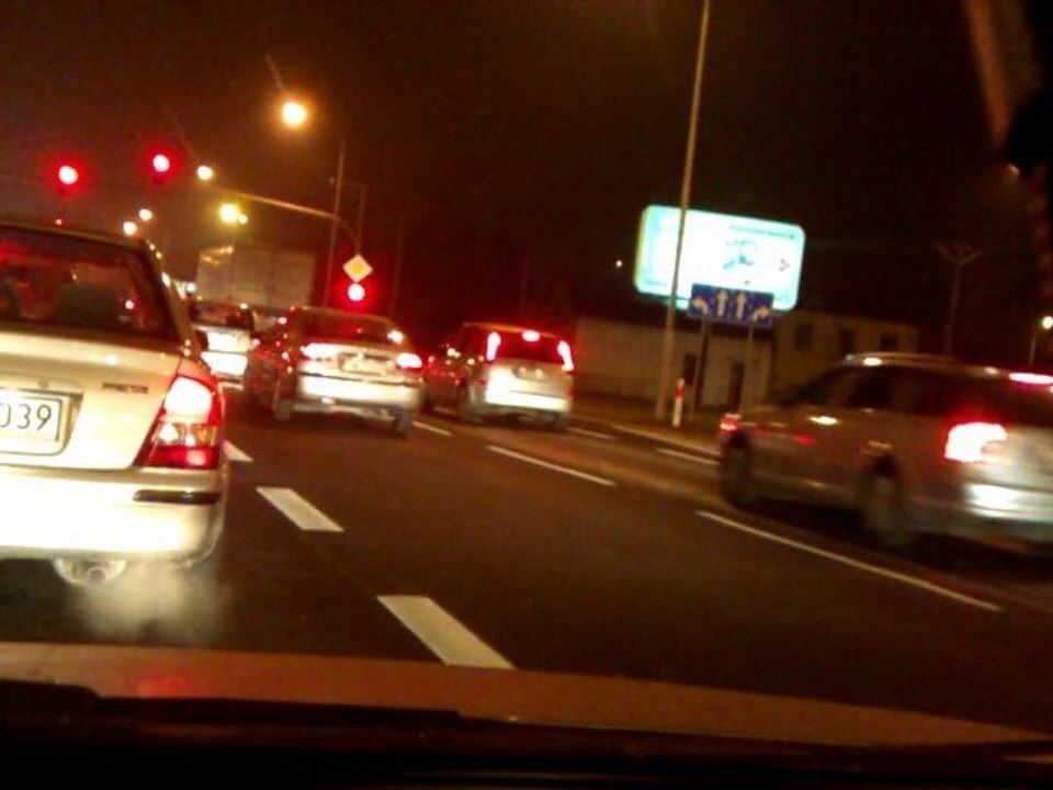 O HTC 7 MOZART, troszkę o firmie HTC i o ORANGE z udziałem POLICJI