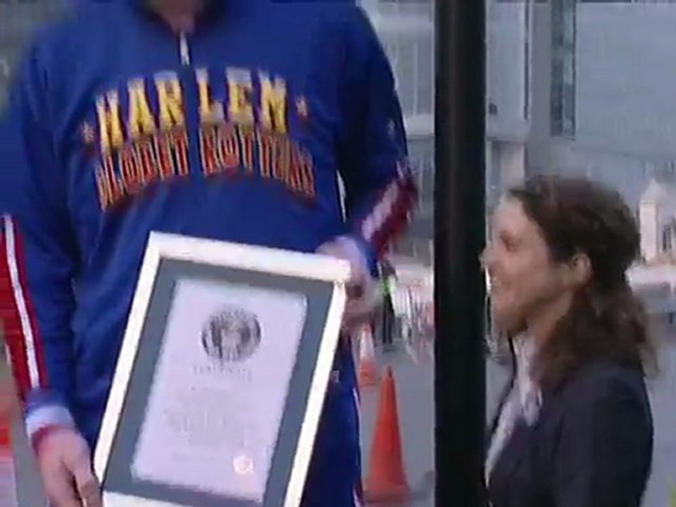 300 elfes pour le jour Guinness des records