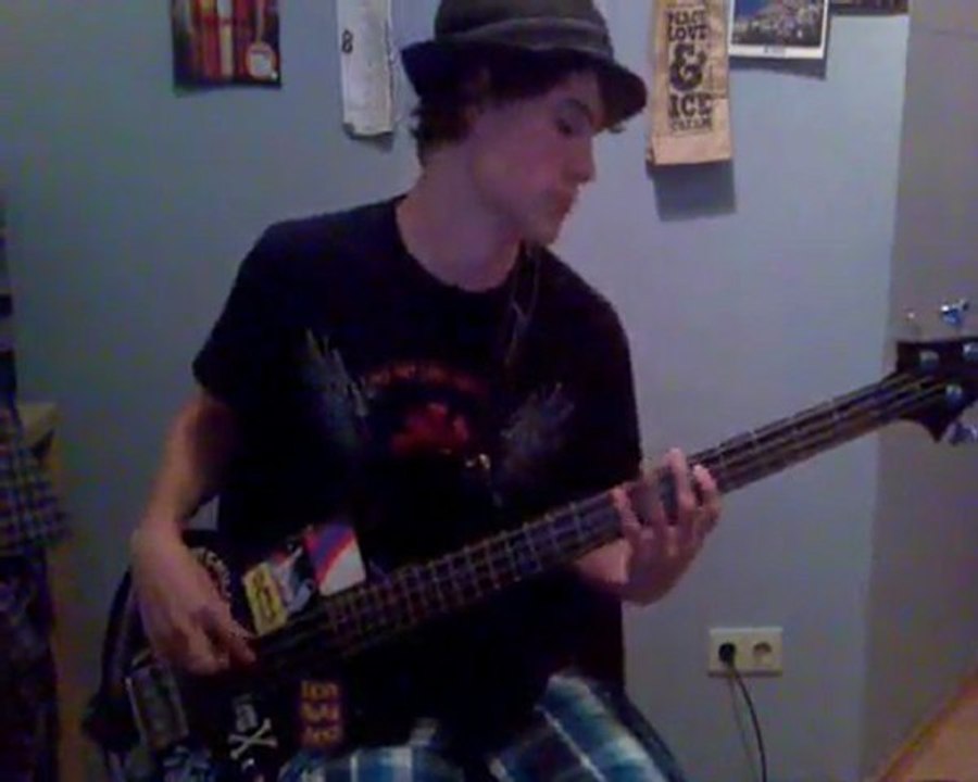 'Scar Tissue' - The Red Hot Chili Peppers [HQ Sound Bass Cover]