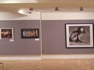 Una foto de Kate Moss desnuda subastada por 19.000 euros