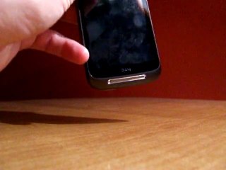 Przycisk wybudzania, HTC 7 Mozart vs Wildfire S