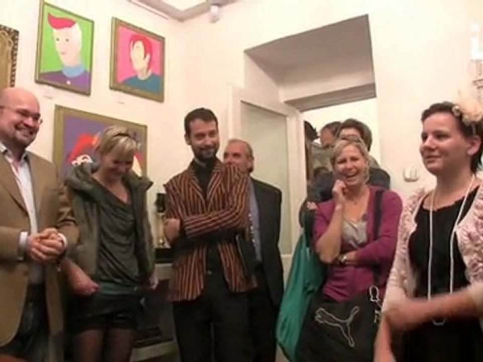 Bodoloczki Linda in Ari Kupsus Gallery