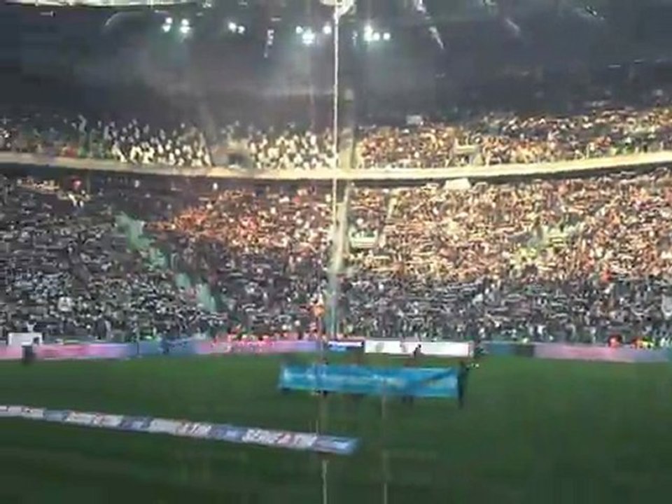 JUVENTUS - Palermo 3-0 20/11/2011 - Inno Juventus song Juve
