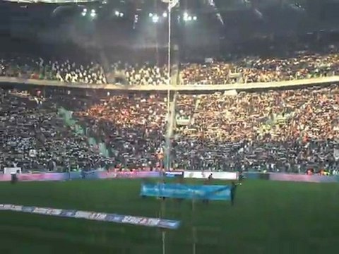 JUVENTUS - Palermo 3-0 20/11/2011 - Inno Juventus song Juve